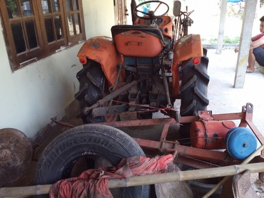 ขายคูโบต้าเก่านอก 2 เพลา พร้อมใช้งาน