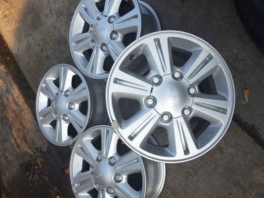 ล้อ all new isuzu ขอบ 15 ชุดล่ะ 8500