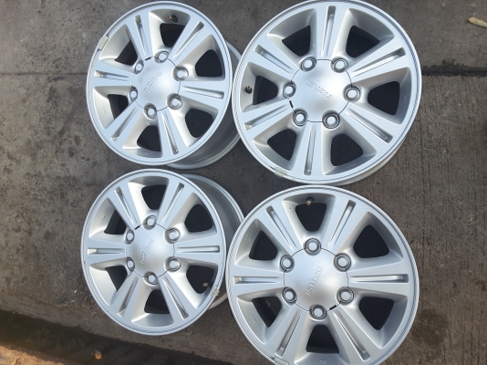 ล้อ all new isuzu ขอบ 15 ชุดล่ะ 8500