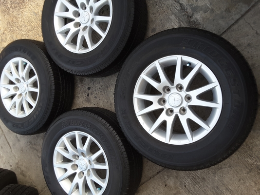 ล้อ mitsubishi ขอบ 17 พร้อมยาง 265 65 17 ปี 12 ชุดล่ะ 8500