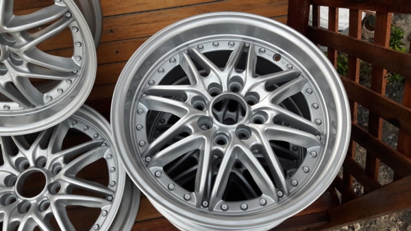 ขายล้อแม็คขอบ15 กว้าง 6.5 ขนาดรู 4 รู100 และ 4รู114