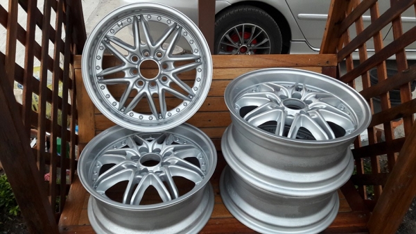 ขายล้อแม็คขอบ15 กว้าง 6.5 ขนาดรู 4 รู100 และ 4รู114