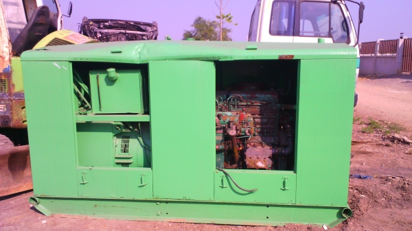 **** ขาย เครื่องปั่นไฟ 100 KVA เก่านอก สนใจติดต่อ 092 315 8787 กอล์ฟ