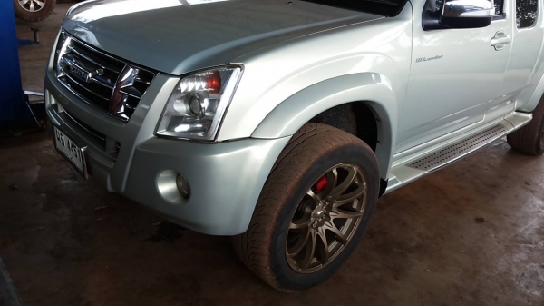 **398,000 บ.ต่อรอง/// กระบะแค็ป ISUZU D-MAX HI-LANDER 2.5DDI I-TEQ GOLD SERIES ปี08 สวยๆ บาง แม็ก20 เท่ๆ **ขาย D-MAX GOLD SERIES Hi-lander 2.5 DDI I-TEQ (2Dr.) ปี51/08 กระบะแค็ปสภาพสวย เท่ แม็ก20 " พร้อมใช้งาน เล่มทะเบียนครบ ISUZU D-MAX HI-LANDER 2.5