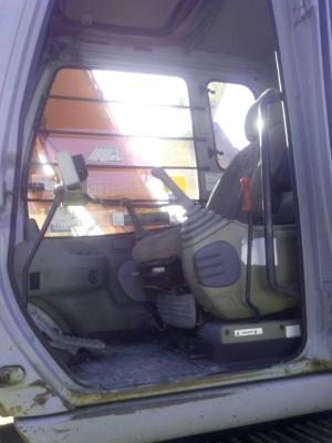 ขาย HITACHI EX 120-5 เก่าญี่ปุ่นแท้ ยังไม่เคยใช้งานในไทย  รถสวย ชั่วโมงน้อย สนใจโทร 089-3818694 ดวงนภา