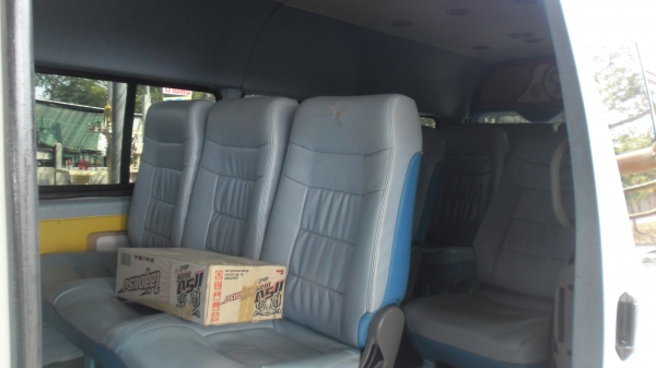 ขายรถตู้ปี08พร้อมโอน385000บ