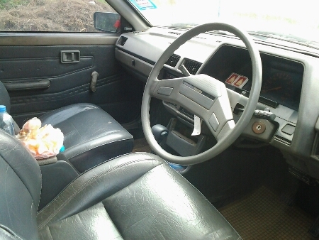 ขายรถยนต์ ปี91 นิสสัน ซันนี่FF เครื่อง1300cc.(ติดแก๊ส) เกียร์ออโต้ พวงมาลัยธรรมดา แอร์เย็น วิทยุCD ล้อแม็กสวยๆ เครื่องดี ช่วงล่างดี ขายถูกๆครับ (รถบ้านไม่ใช่แท็กซี่)