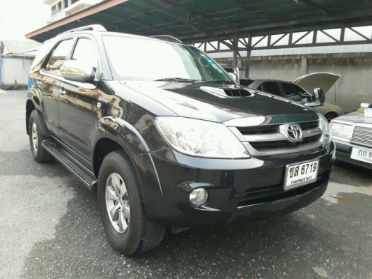 ขายToyota Fortuner 3.0V AT 4X4 TOP ปี 08.