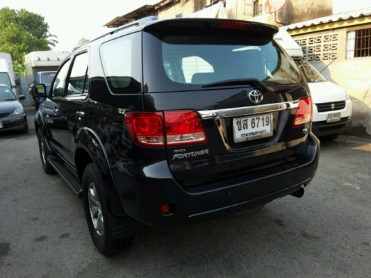ขายToyota Fortuner 3.0V AT 4X4 TOP ปี 08.