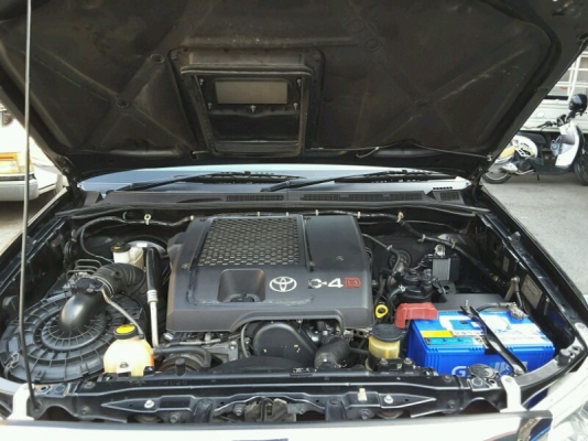 ขายToyota Fortuner 3.0V AT 4X4 TOP ปี 08.