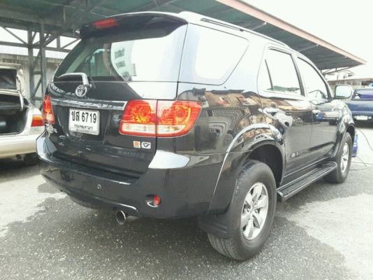 ขายToyota Fortuner 3.0V AT 4X4 TOP ปี 08.