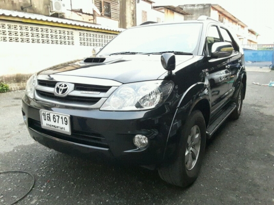 ขายToyota Fortuner 3.0V AT 4X4 TOP ปี 08.