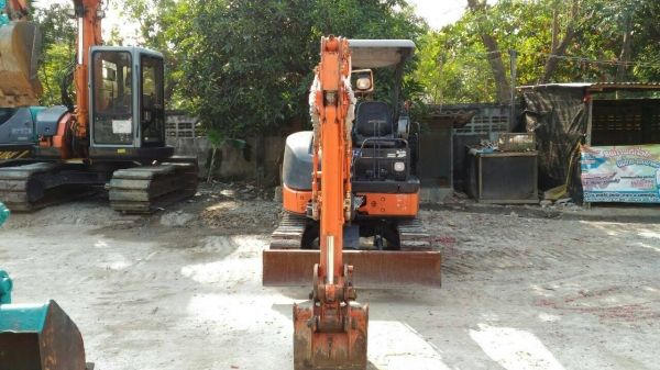 ขาย HITACHI ZX 30U มาใหม่ เก่าญี่ ปุ่น สภาพสวย เดิมๆๆ  พร้อมใช้  สนใจโทร089-3818694 ดวงนภา