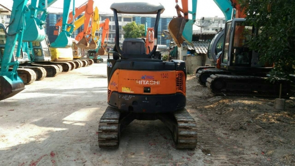 ขาย HITACHI ZX 30U มาใหม่ เก่าญี่ ปุ่น สภาพสวย เดิมๆๆ  พร้อมใช้  สนใจโทร089-3818694 ดวงนภา
