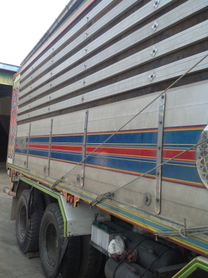 รถบรรทุก 12 ล้อ ดั้ม บรรทุกได้ 18 ตัน รถบรรทุก 12 ล้อ ดั้ม บรรทุกได้ 18 ตัน