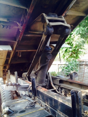 ขายร๊อคกี้ fvm 10 ล้อเพลาเดียว สภาพสวยยางดี10 เส้น แอร์พร้อม 650,000บาท 0892095791บอย