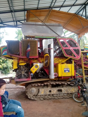 ขายรถเกี่ยวข้าว เกษตรพัฒนา ไอ้หนุ่มไวไฟปี52 ราคาถูก