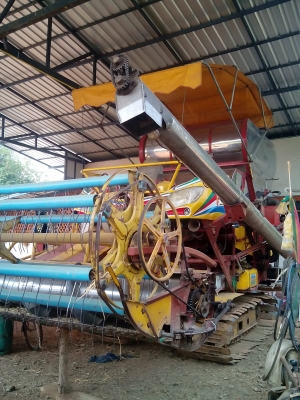 ขายรถเกี่ยวข้าว เกษตรพัฒนา ไอ้หนุ่มไวไฟปี52 ราคาถูก