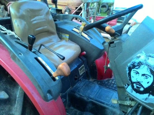 ขายรถไถ YANMAR EF352T ex พร้อมดันหน้าและโรตารี่ ราคา 190,000 สอบถามได้ DC Tractor Rayong 0818618678,0899347475 id line=0818618678 id line=carbonthai อ.แกลง ระยอง มีรถบริการขนส่งทั่วไทย https://www.facebook.com/Tractors-Rayong-307154532717928/ ขายรถไถ YANMAR EF352T ex พร้อมดันหน้าและโรตารี่ ราคา 190,000 สอบถามได้ DC Tractor Rayong 0818618678,0899347475 id line=0818618678 id line=carbonthai อ.แกลง ระยอง มีรถบริการขนส่งทั่วไทย https://www.facebook.com/Tractors-Rayong-307154532717928/