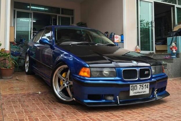 รถบ้านE36นกแก้วสวยหรูหร่าเครื่อง1jโบ ช่วงล่างSkyline R33 รถสวยมีเสน่ห์หาอยู่ไม่ผิดหวังครับ