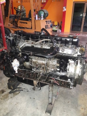 ขายเครื่องยนต์อีซูสุ 6SA1--210 แรงม้า สวยมากครับ ขายเครื่องยนต์อีซูสุ 6SA1--210 แรงม้า สวยมากครับ