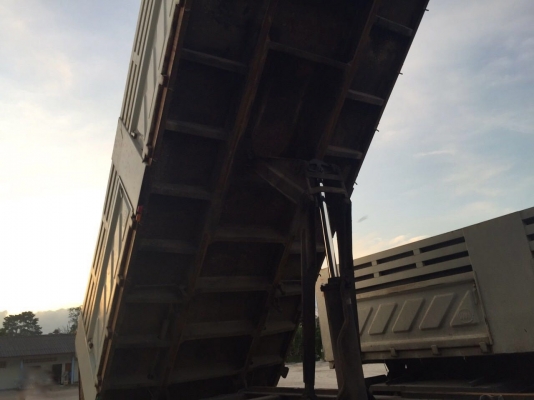 รถอีซุซุ 10 ล้อดั้ม FXZ 270 แรงม้า ปี 51. ( ขาย แม่ , ลูก. )   สนใจติดต่อ  081 - 6079515