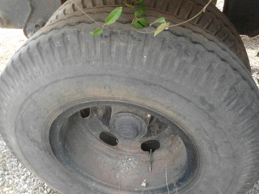 ขายหางพ่วง  สามมิต  2  เพลา. ปี 40.     สนใจติดต่อ  081 - 6079515