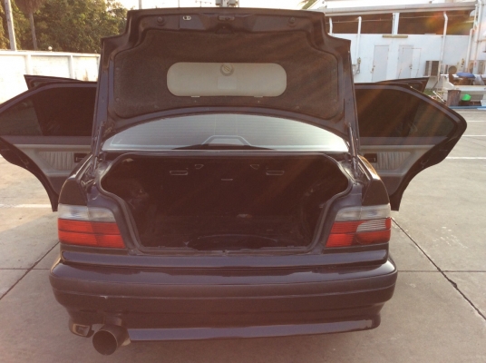 ขายรถ BMW E36 318IA ปี97 เครื่อง 1JZเทอร์โบเดี่ยว AR/70 เกียร์ออโต้ ติดแก๊สLPGระบบหัวฉีด ภายในเดิมๆของแต่งแท้ตามรูปเลยครับ ชุดแต่ง แม็กHaman 2ชิ้นแท้ ขอบ18&quot; เบรคSkyline รถขับดีเลยครับ ขับกลับได้เลยครับ ภาษี59 เล่มพร้อมครับ