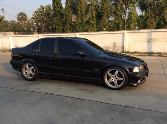 ขายรถ BMW E36 318IA ปี97 เครื่อง 1JZเทอร์โบเดี่ยว AR/70 เกียร์ออโต้ ติดแก๊สLPGระบบหัวฉีด ภายในเดิมๆของแต่งแท้ตามรูปเลยครับ ชุดแต่ง แม็กHaman 2ชิ้นแท้ ขอบ18&quot; เบรคSkyline รถขับดีเลยครับ ขับกลับได้เลยครับ ภาษี59 เล่มพร้อมครับ