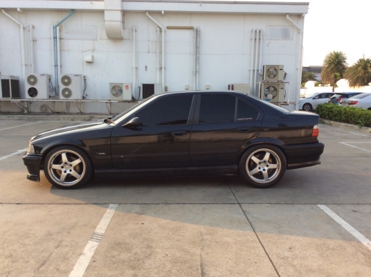 ขายรถ BMW E36 318IA ปี97 เครื่อง 1JZเทอร์โบเดี่ยว AR/70 เกียร์ออโต้ ติดแก๊สLPGระบบหัวฉีด ภายในเดิมๆของแต่งแท้ตามรูปเลยครับ ชุดแต่ง แม็กHaman 2ชิ้นแท้ ขอบ18&quot; เบรคSkyline รถขับดีเลยครับ ขับกลับได้เลยครับ ภาษี59 เล่มพร้อมครับ