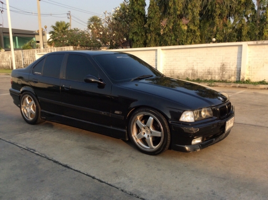 ขายรถ BMW E36 318IA ปี97 เครื่อง 1JZเทอร์โบเดี่ยว AR/70 เกียร์ออโต้ ติดแก๊สLPGระบบหัวฉีด ภายในเดิมๆของแต่งแท้ตามรูปเลยครับ ชุดแต่ง แม็กHaman 2ชิ้นแท้ ขอบ18&quot; เบรคSkyline รถขับดีเลยครับ ขับกลับได้เลยครับ ภาษี59 เล่มพร้อมครับ