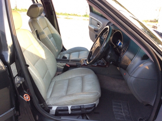 ขายรถ BMW E36 318IA ปี97 เครื่อง 1JZเทอร์โบเดี่ยว AR/70 เกียร์ออโต้ ติดแก๊สLPGระบบหัวฉีด ภายในเดิมๆของแต่งแท้ตามรูปเลยครับ ชุดแต่ง แม็กHaman 2ชิ้นแท้ ขอบ18&quot; เบรคSkyline รถขับดีเลยครับ ขับกลับได้เลยครับ ภาษี59 เล่มพร้อมครับ