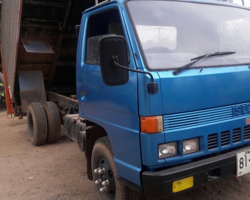 หกล้อ อีซูชุ NPR110 ดั้มเกษตรค็อกมีเนียม สภาพดีสพวยพร้มใช้ ทะเบียนพร้อมโอน หกล้อ อีซูชุ NPR110 ดั้มเกษตรค็อกมีเนียม สภาพดีสพวยพร้มใช้ ทะเบียนพร้อมโอน