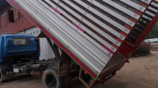 หกล้อ อีซูชุ NPR110 ดั้มเกษตรค็อกมีเนียม สภาพดีสพวยพร้มใช้ ทะเบียนพร้อมโอน หกล้อ อีซูชุ NPR110 ดั้มเกษตรค็อกมีเนียม สภาพดีสพวยพร้มใช้ ทะเบียนพร้อมโอน