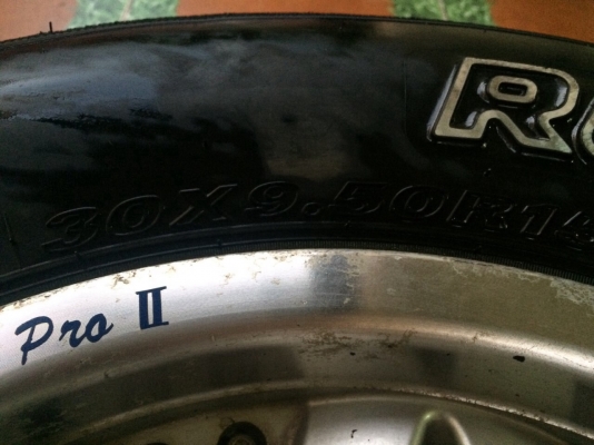 ล้อพร้อมยาง 30 at ปี 14 ล้อพร้อมยาง 30 at ปี 14