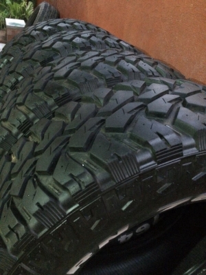 ยาง maxxis mud 265/75/16 ปี 12