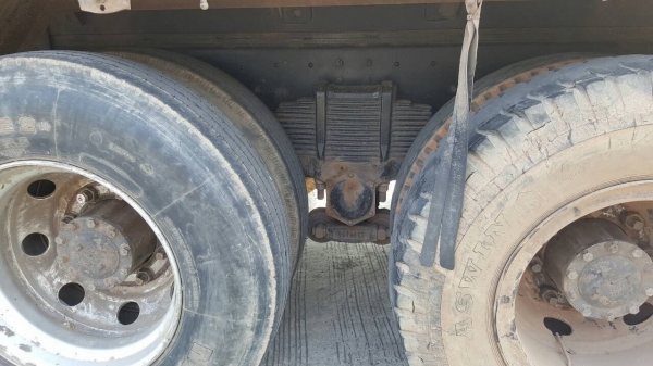 ขาย รถพ่วงแม่-ลูกไม่ดั้ม HINO FM2P เครื่อง P11C 320 แรงม้า เกียร์ ZF คัสซีสวยตลอดเส้น แอร์เย็น ลูก 2 คาน ยาว 6.20 เมตร ทะเบียนพร้อมโอนครับ ขาย รถพ่วงแม่-ลูกไม่ดั้ม HINO FM2P เครื่อง P11C 320 แรงม้า เกียร์ ZF คัสซีสวยตลอดเส้น แอร์เย็น ลูก 2 คาน ยาว 6.20 เมตร ทะเบียนพร้อมโอนครับ