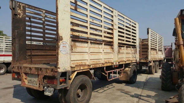 ขาย รถพ่วงแม่-ลูกไม่ดั้ม HINO FM2P เครื่อง P11C 320 แรงม้า เกียร์ ZF คัสซีสวยตลอดเส้น แอร์เย็น ลูก 2 คาน ยาว 6.20 เมตร ทะเบียนพร้อมโอนครับ ขาย รถพ่วงแม่-ลูกไม่ดั้ม HINO FM2P เครื่อง P11C 320 แรงม้า เกียร์ ZF คัสซีสวยตลอดเส้น แอร์เย็น ลูก 2 คาน ยาว 6.20 เมตร ทะเบียนพร้อมโอนครับ