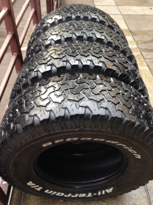 ยาง All BF goodrich 31 10.5 R15 ปี11 ดอกเต็ม พร้อมใช้งาน ราคาไม่แพง