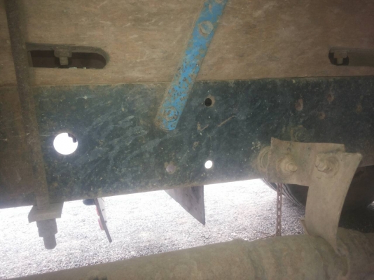 รถโตโยต้า 6 ล้อ  BU87 ( ไม่ดั้ม ) 115 แรงม้า. ปี 36.     สนใจติดต่อ  081 - 6079515