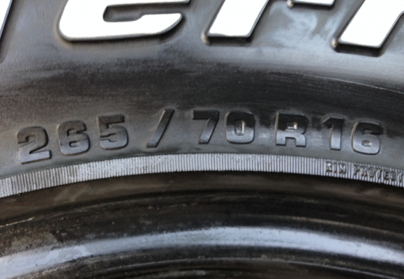 ยาง All BF goodrich 265 75 16 ดอกเยอะ พร้อมใช้งาน ราคาไม่แพง