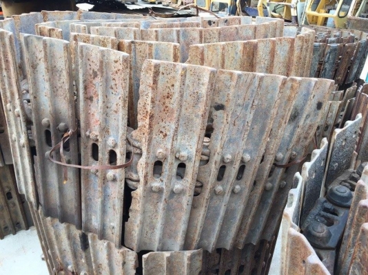 โซ่พร้อมใบเก่านอกญี่ปุ่น HITACHI EX120-3-5 ใบยาว 60 ซม เส้นละ 45,000 โซ่พร้อมใบเก่านอกญี่ปุ่น HITACHI EX120-3-5 ใบยาว 60 ซม เส้นละ 45,000