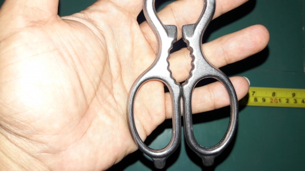 ขายกรรไกรตราตุ๊กตาคู่งานเก่าเยอรมัน Made in Germany. ขายกรรไกรตราตุ๊กตาคู่งานเก่าเยอรมัน Made in Germany.