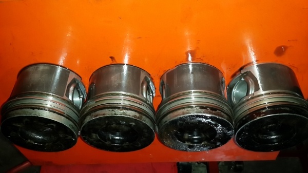 ลูกสูบ เครื่อง 4hk1