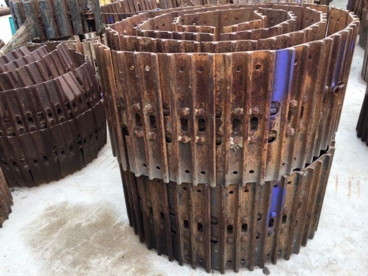 โซ่พร้อมใบเก่านอกญี่ปุ่น HITACHI EX120-3-5 ใบยาว 50 ซม