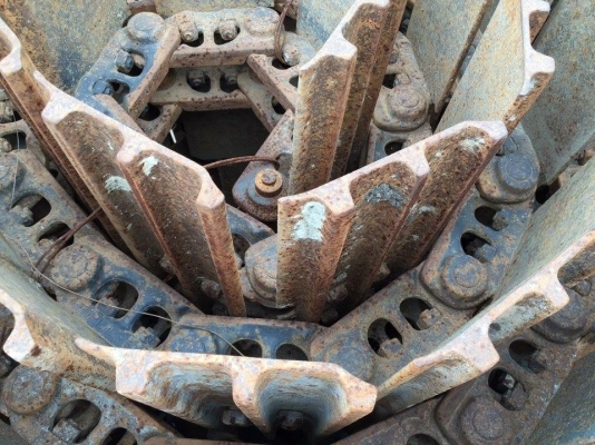 โซ่พร้อมใบเก่านอกญี่ปุ่น HITACHI EX60-3-5 ใบยาว 60 ซม โซ่พร้อมใบเก่านอกญี่ปุ่น HITACHI EX60-3-5 ใบยาว 60 ซม