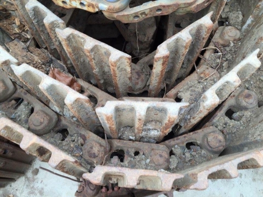 โซ่พร้อมใบเก่านอกญี่ปุ่น HITACHI EX60-3-5 ใบยาว 50 ซม โซ่พร้อมใบเก่านอกญี่ปุ่น HITACHI EX60-3-5 ใบยาว 50 ซม