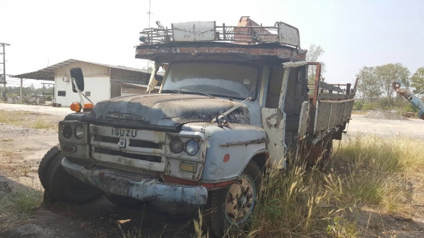 ขายตามสภาพ 10 ล้อ หัวยาวเพลาเดียว ติดเครน UNIC 3 ตัน เครื่อง HO7C 180 แรงม้า ทะเบียนแจ้ง ม.79 ครับ ขายตามสภาพ 10 ล้อ หัวยาวเพลาเดียว ติดเครน UNIC 3 ตัน เครื่อง HO7C 180 แรงม้า ทะเบียนแจ้ง ม.79 ครับ