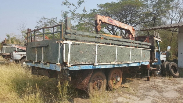 ขายตามสภาพ 10 ล้อ หัวยาวเพลาเดียว ติดเครน UNIC 3 ตัน เครื่อง HO7C 180 แรงม้า ทะเบียนแจ้ง ม.79 ครับ ขายตามสภาพ 10 ล้อ หัวยาวเพลาเดียว ติดเครน UNIC 3 ตัน เครื่อง HO7C 180 แรงม้า ทะเบียนแจ้ง ม.79 ครับ