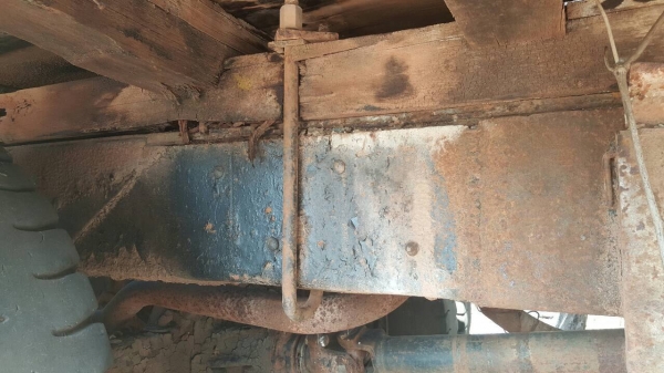 ขายตามสภาพ 10 ล้อ หัวยาวเพลาเดียว ติดเครน UNIC 3 ตัน เครื่อง HO7C 180 แรงม้า ทะเบียนแจ้ง ม.79 ครับ ขายตามสภาพ 10 ล้อ หัวยาวเพลาเดียว ติดเครน UNIC 3 ตัน เครื่อง HO7C 180 แรงม้า ทะเบียนแจ้ง ม.79 ครับ